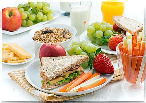 breakfast with fruits and vegetables