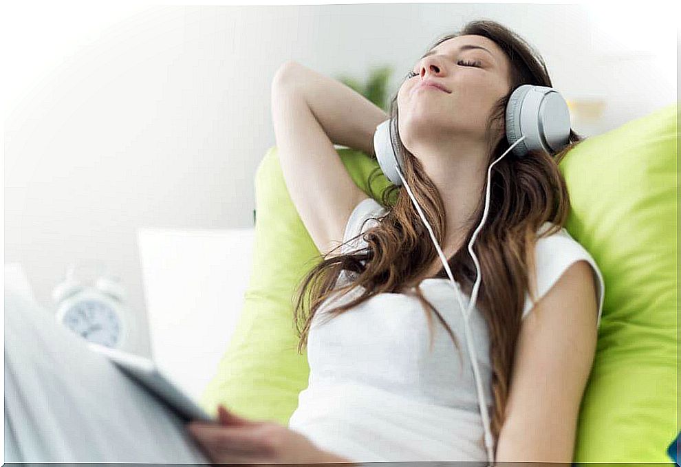 Benefits of music for your health.