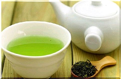 A good cup of green tea a day can be very beneficial to our health