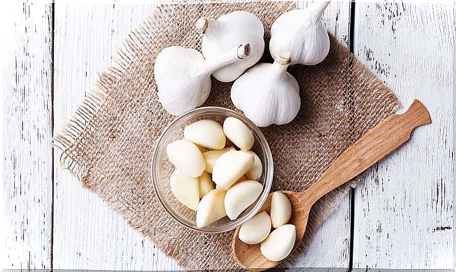 Home remedies with garlic