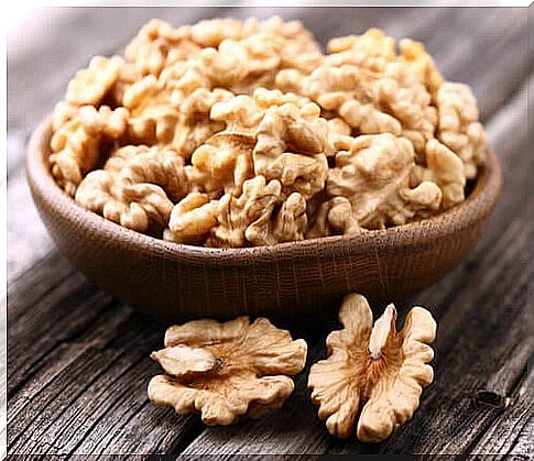 Walnuts rich in sterols to treat cholesterol 